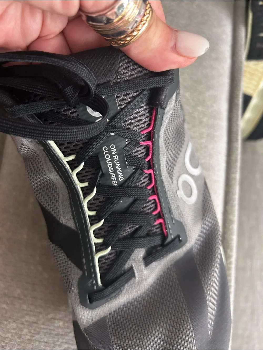 ON Running Women's Cloudsurfer Next Shoes, Black/Lima, US 11